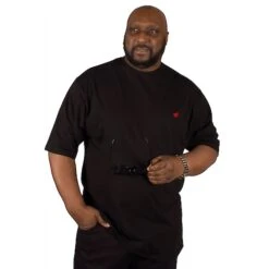 Bigdude Signature Crew Neck T-Shirt - Black 13 Bigdude Signature Crew Neck T-Shirt - Black -Bigdude img 1038 clipped rev 1